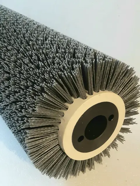 Cilindro in nylon abrasivo su misura